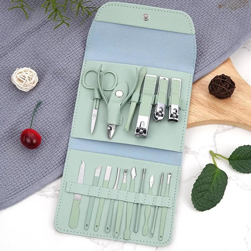 Un incontournable à la maison  - Mens Grooming Kit Gift Set avis et prix