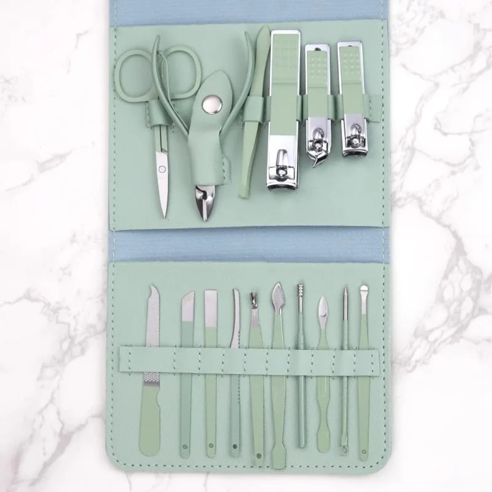 Un incontournable à la maison  - Mens Grooming Kit Gift Set avis et prix